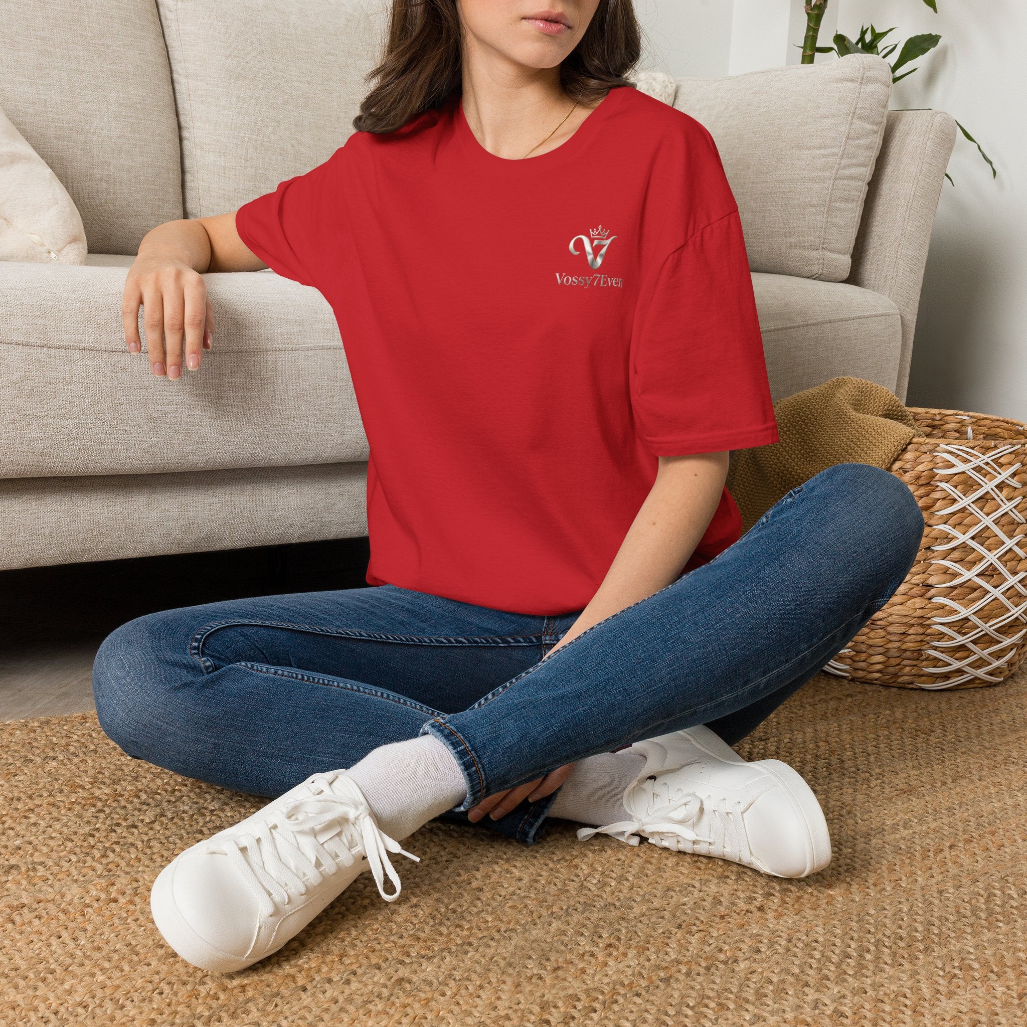 Vossy7Even Crown Monogram T-Shirt | Small Chest Logo